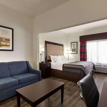 Wingate By Wyndham Montgomery Extérieur photo