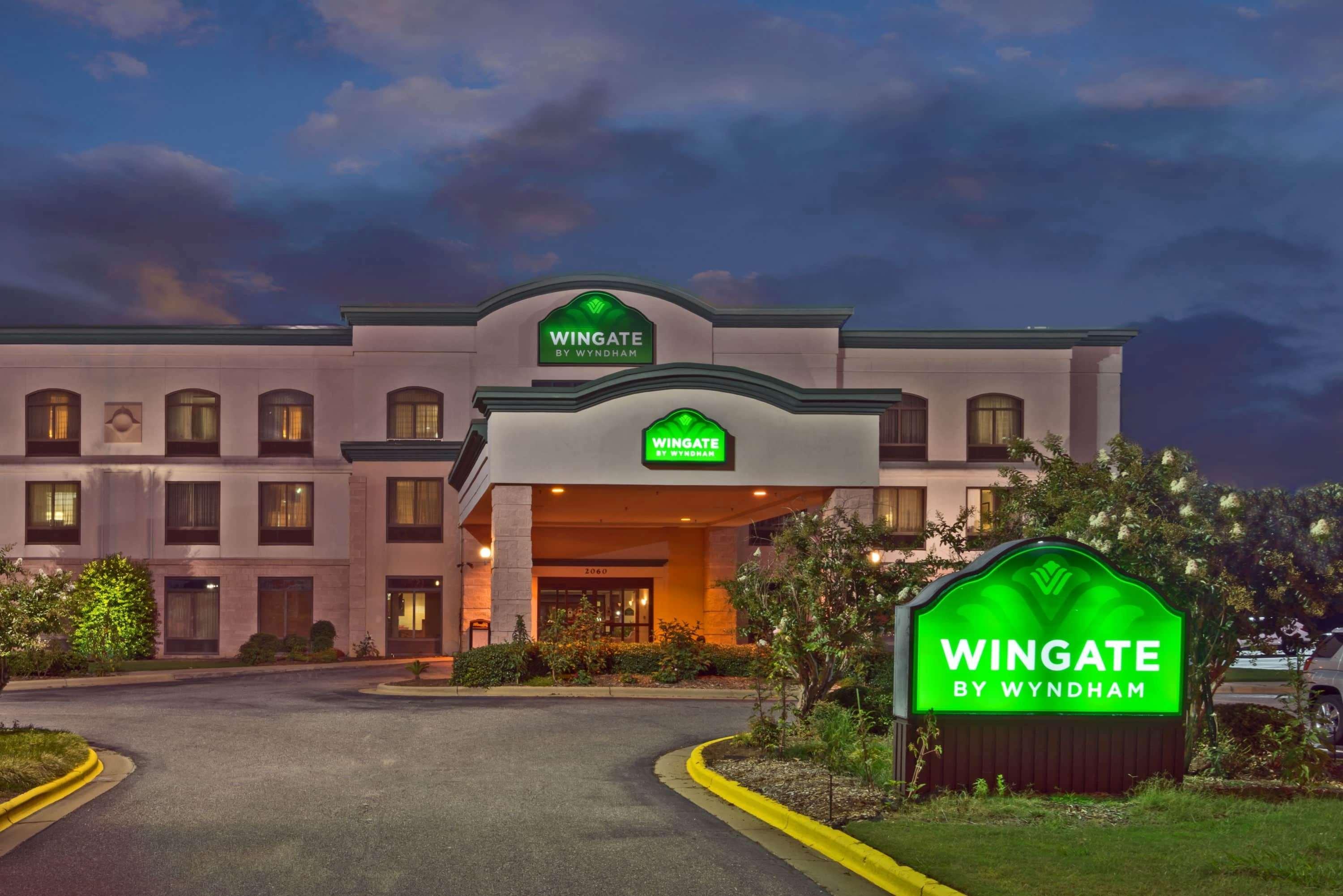 Wingate By Wyndham Montgomery Extérieur photo