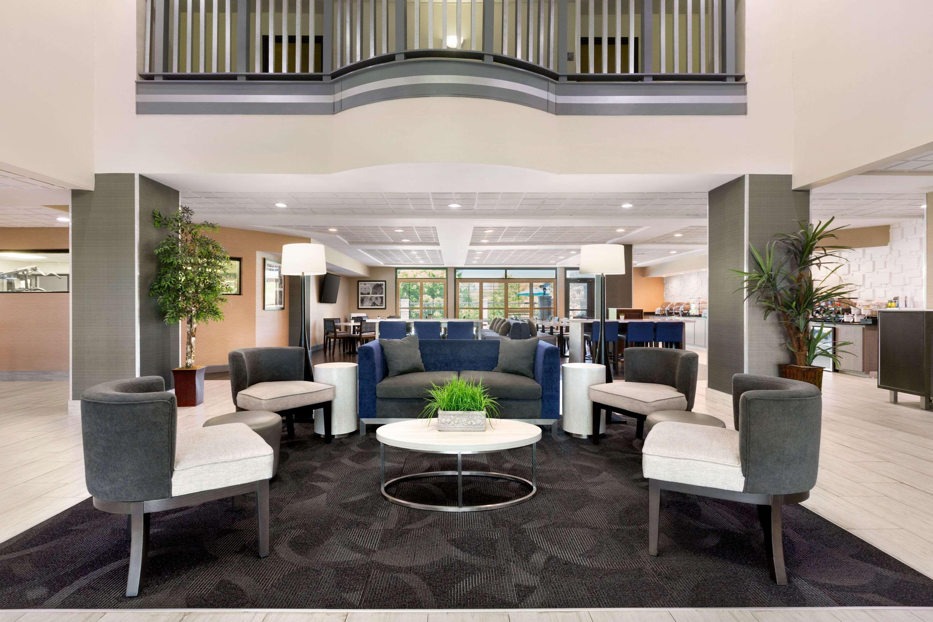 Wingate By Wyndham Montgomery Extérieur photo
