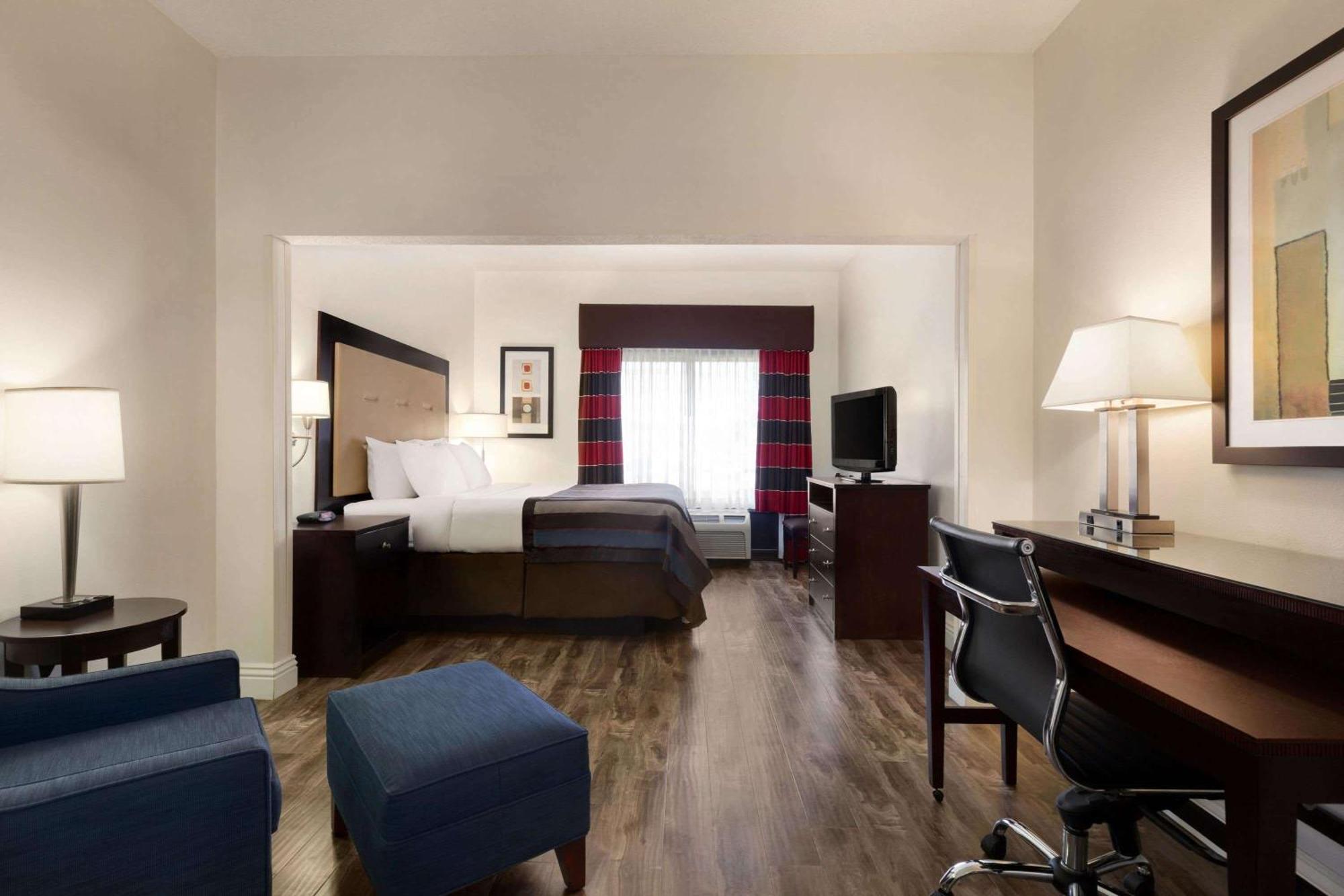 Wingate By Wyndham Montgomery Extérieur photo