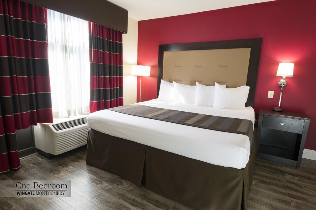 Wingate By Wyndham Montgomery Extérieur photo